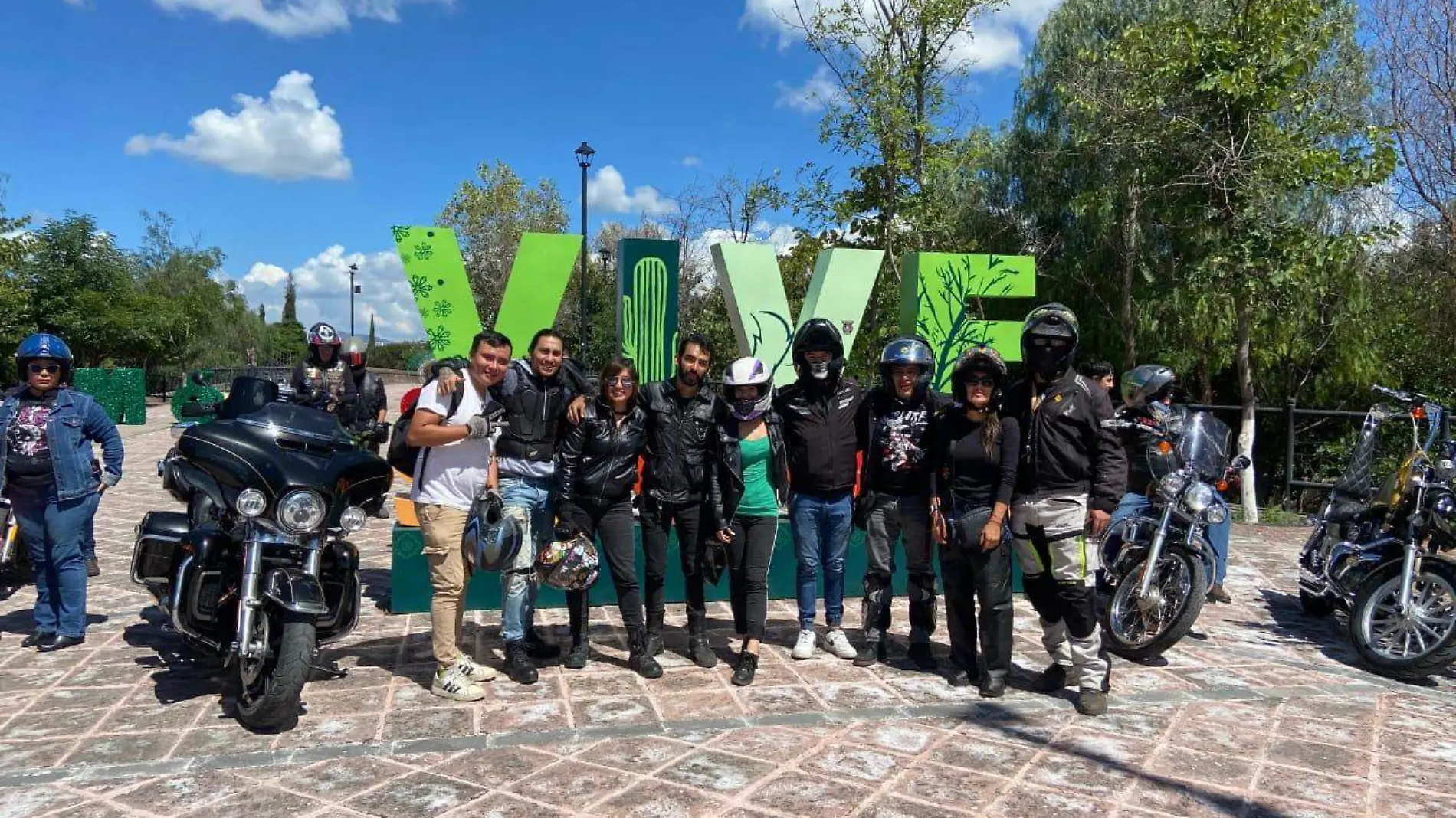 FOTO PRINCIPAL SJR Visitaron el Puente de la Historia y la Exhacienda de La Llave